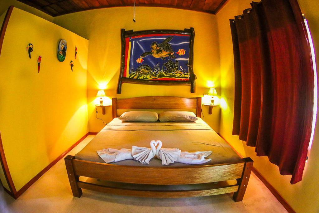 Guava Lodge Playa Matapalo Екстериор снимка