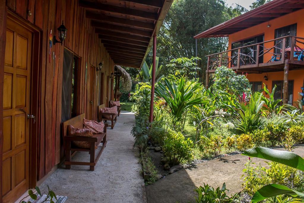 Guava Lodge Playa Matapalo Екстериор снимка